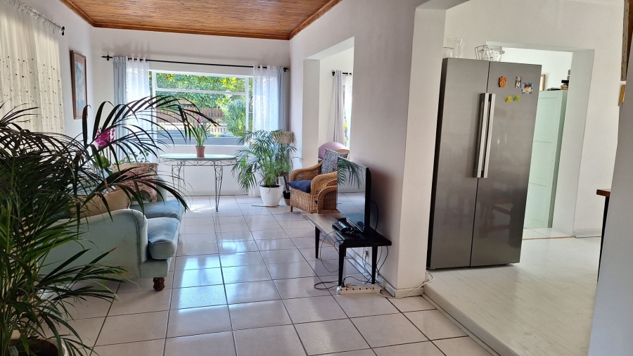 4 Bedroom Property for Sale in Twee Rivieren Western Cape